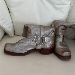 Frye metallic leatherSilver Ankle Boots with Buckle Detail size 8,5